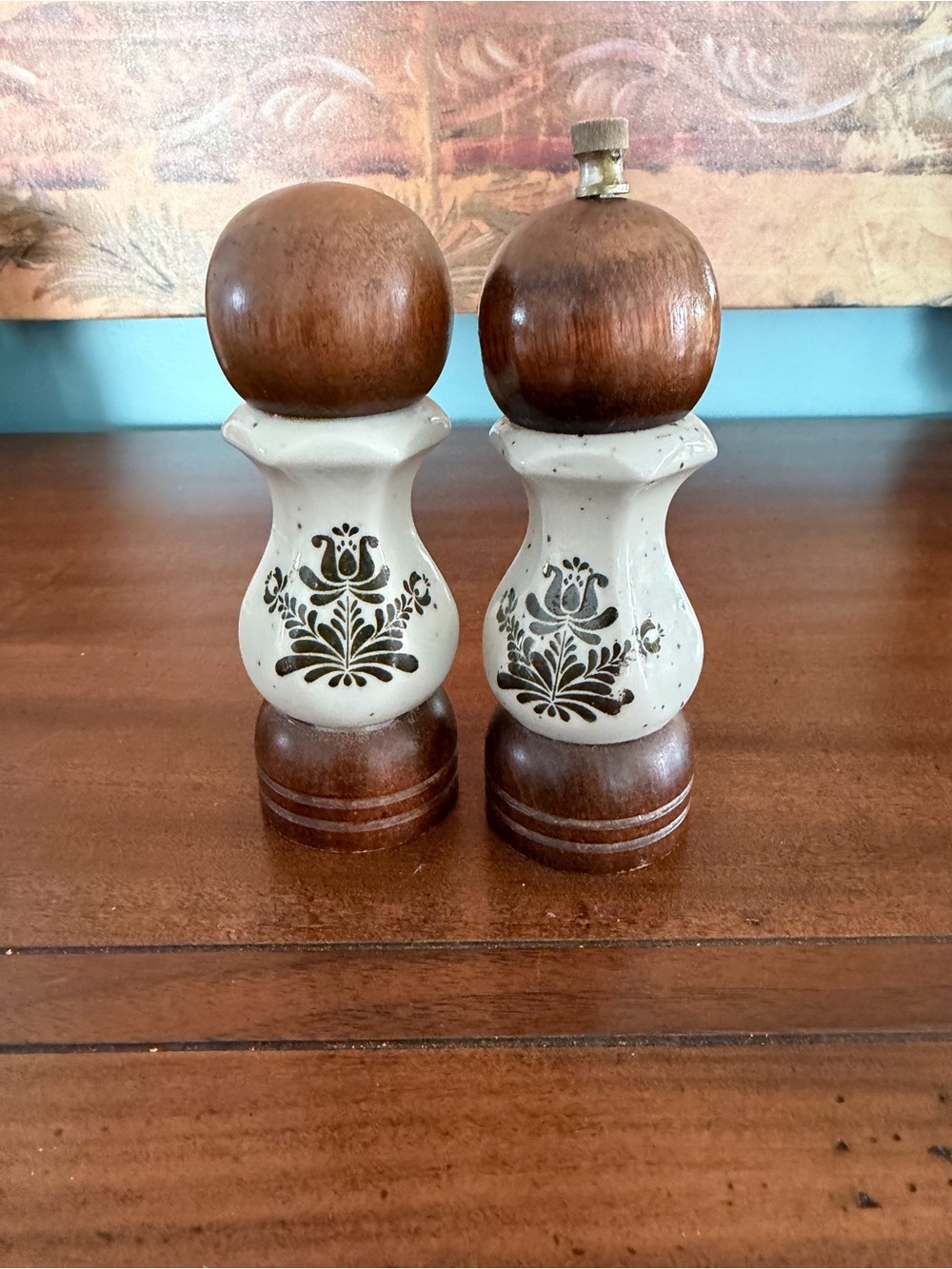 Vintage Wood & Cream Patterned Salt and Pepper Shakers